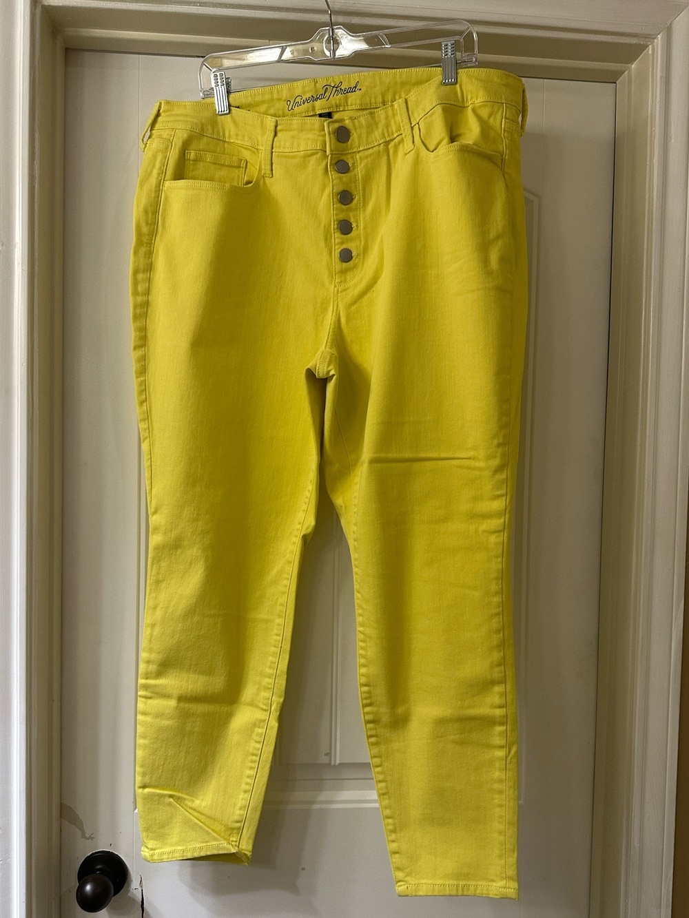 EUC Lemon-Yellow Jeans by Universal Thread size 18